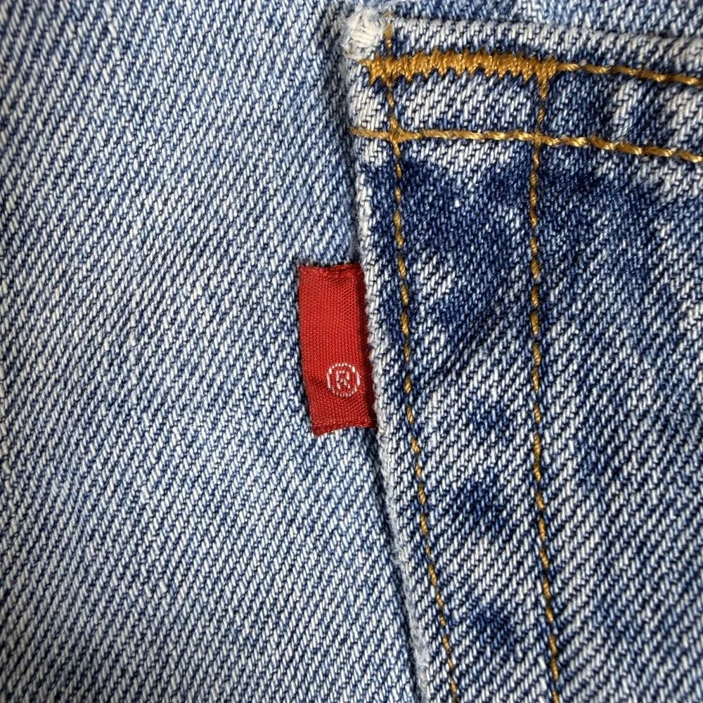 Levi's 550 Jeans Mens 46x32 Blue Denim Red Tab Medium Wash Relaxed Fit Grunge